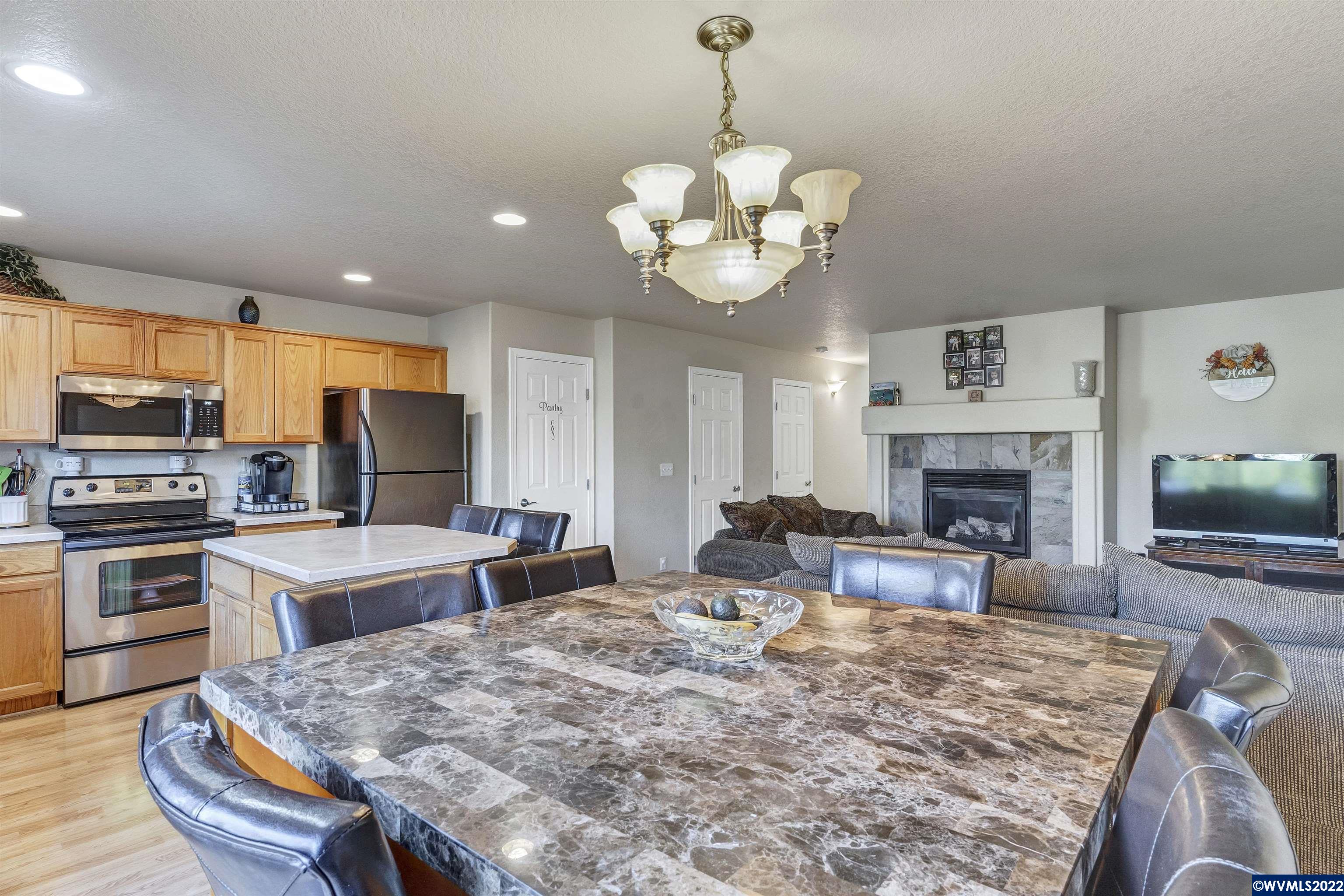 4155 Geranium Loop Northeast Salem, OR 97305 - Photo 11 of 25