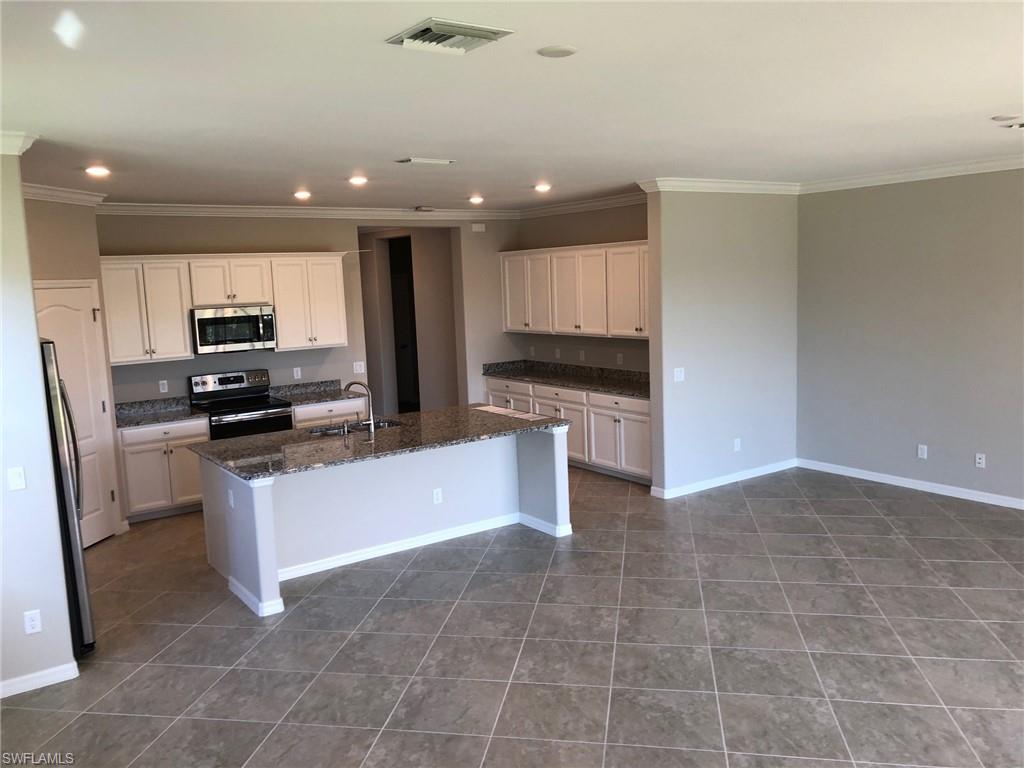4284 Raffia Palm Circle Naples, FL 34119 - Photo 2 of 12 Gallery Image 2