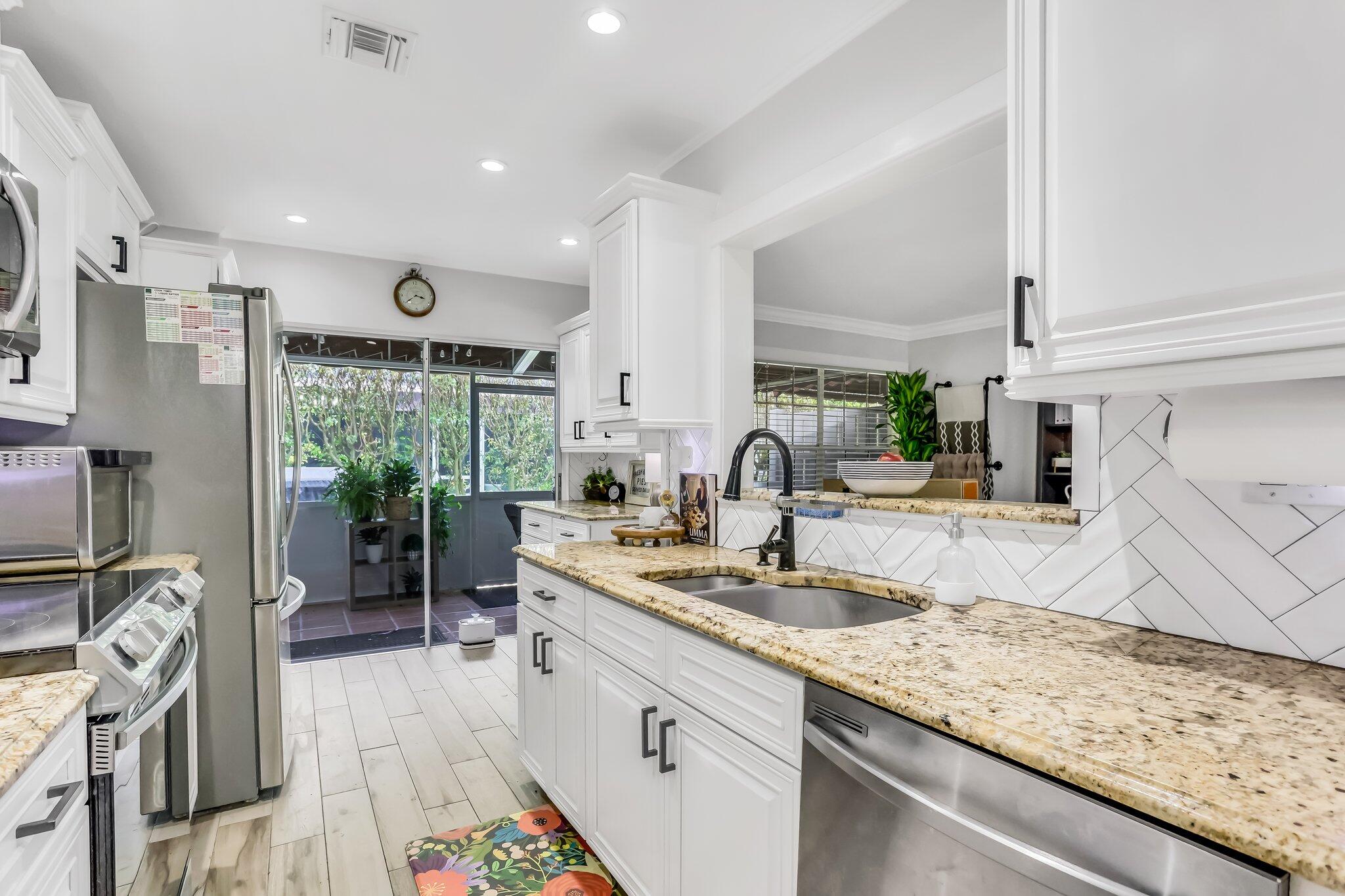 21388 Pagosa Court Boca Raton, FL 33431 - Photo 9 of 21 28-web-or-mls-0E2A4213