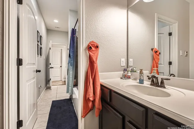 $3,395 | 3814 Sweet Olive, San Antonio, TX 78261