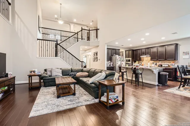 $3,395 | 3814 Sweet Olive, San Antonio, TX 78261