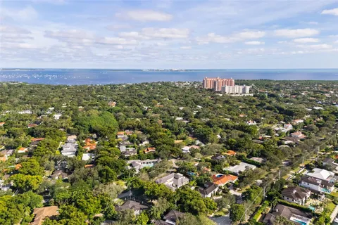 $7,500,000 | 6520 San Vicente Street, Coral Gables, FL 33146