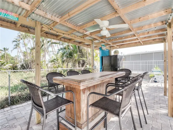 $775,000 | 130-132 Delmar Avenue, Fort Myers Beach, FL 33931