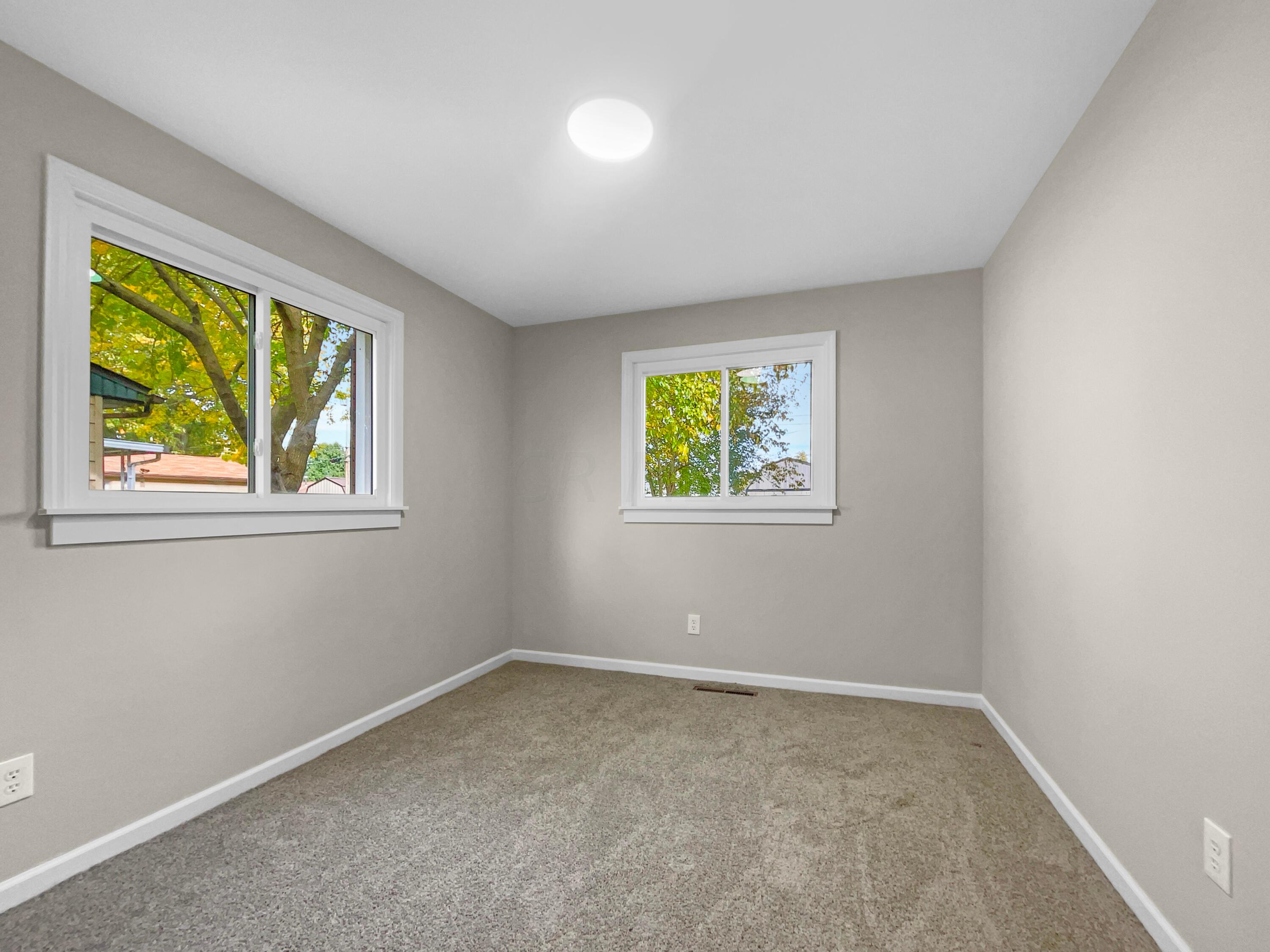 454 Hiler Road Columbus, OH 43228 - Photo 16 of 17 listing_13