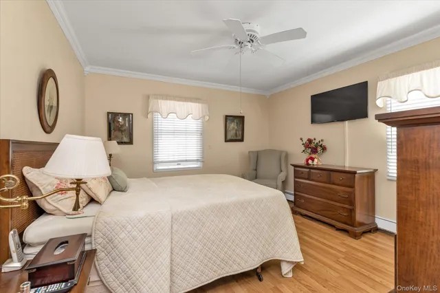 $649,000 | 49 Princeton Place, Merrick, NY 11566