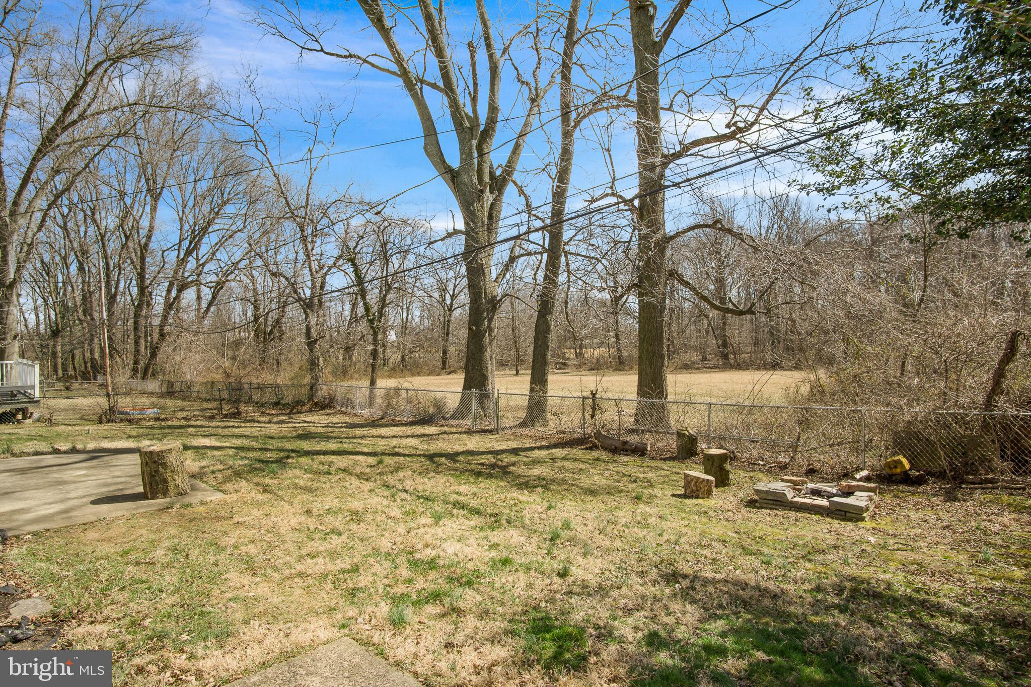 39 Miles Road Claymont, DE 19703 - Photo 20 of 20 Backyard