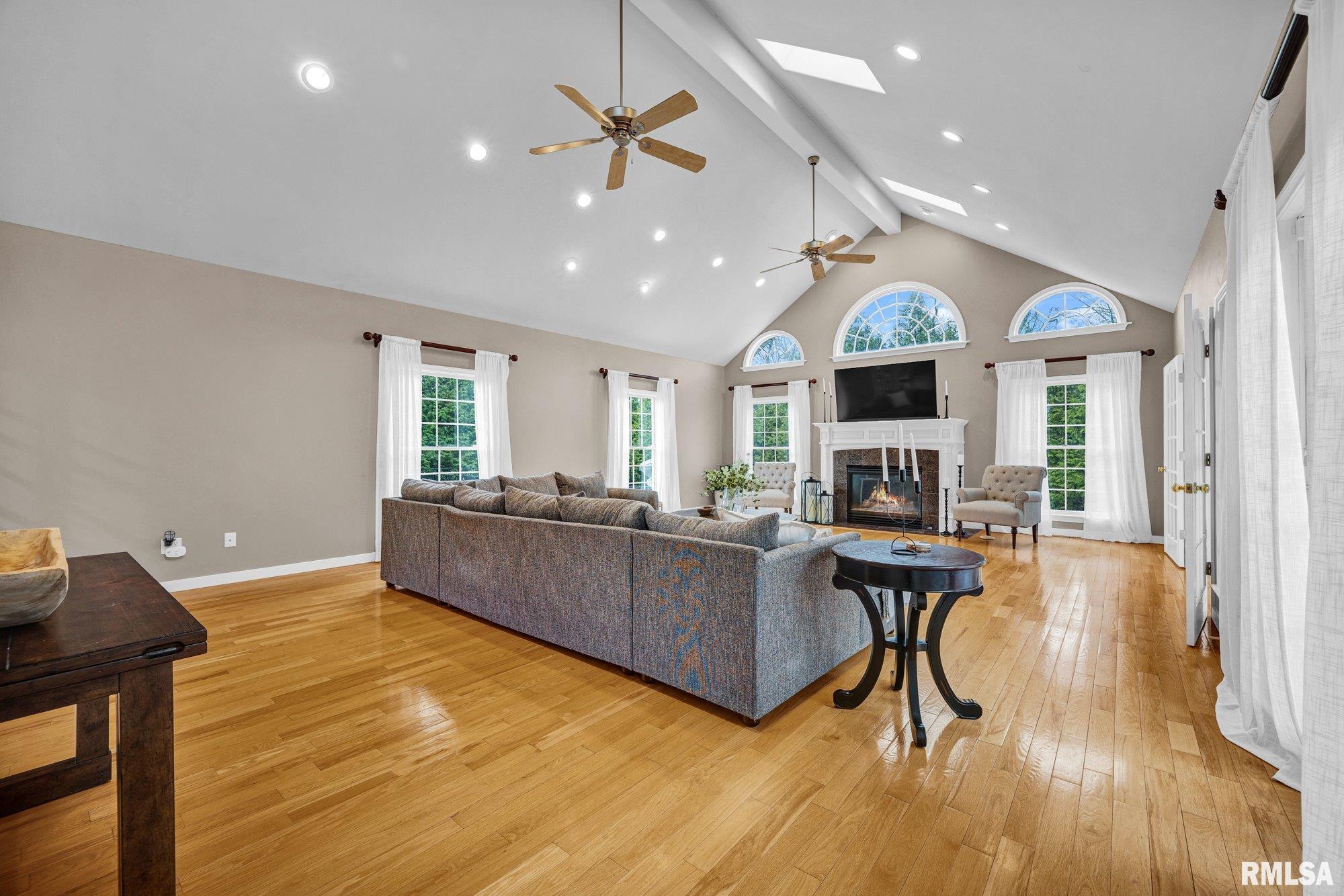 6526 North Saint Marys Road Peoria, IL 61614 - Photo 12 of 84