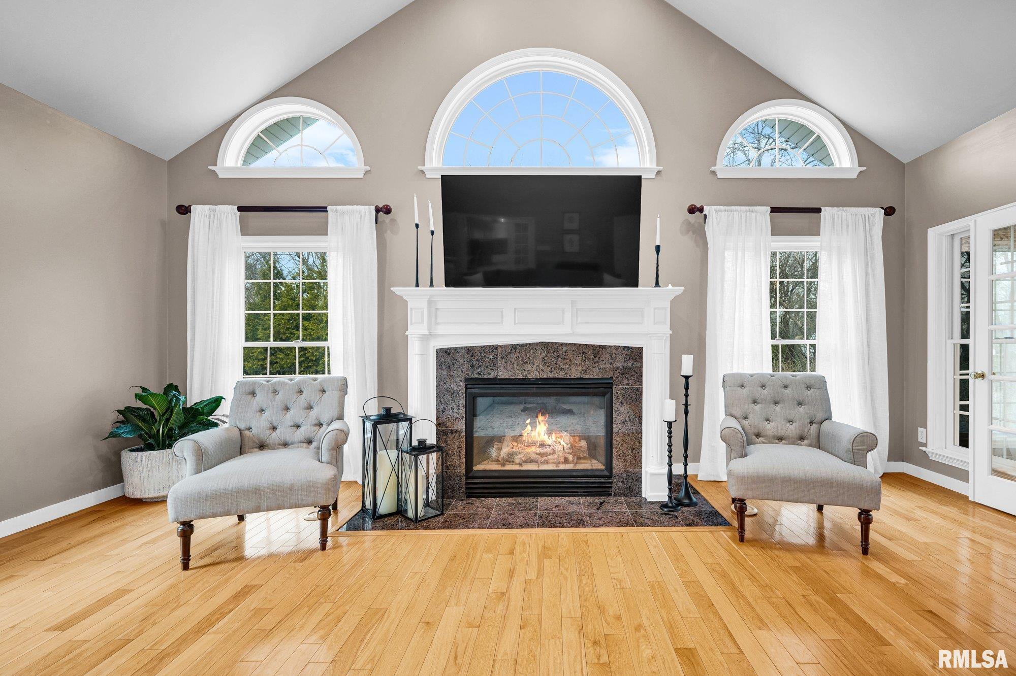 6526 North Saint Marys Road Peoria, IL 61614 - Photo 14 of 84