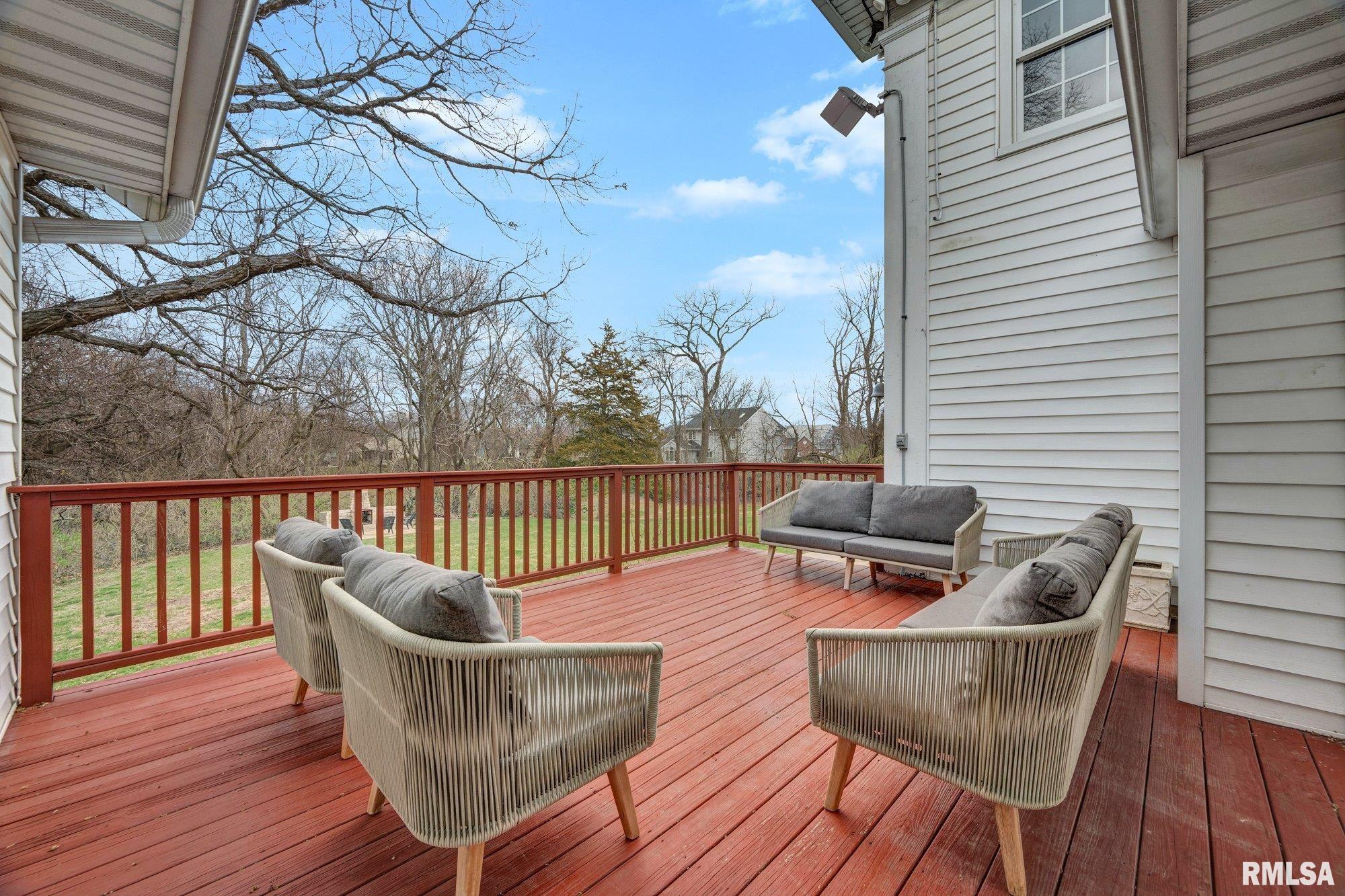 6526 North Saint Marys Road Peoria, IL 61614 - Photo 18 of 84