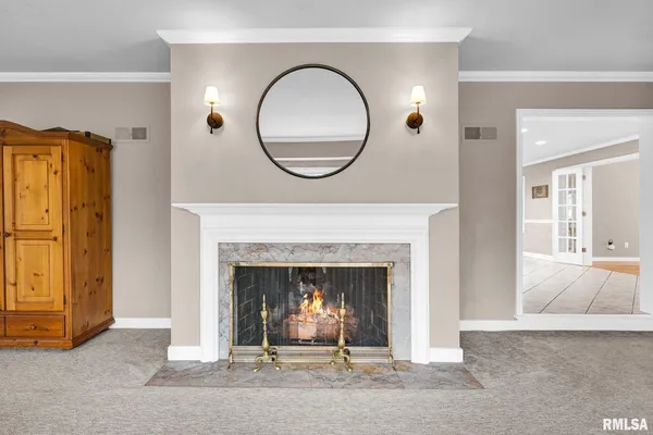 $575,000 | 6526 North Saint Marys Road, Peoria, IL 61614