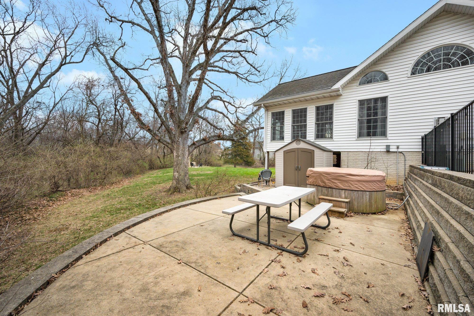 6526 North Saint Marys Road Peoria, IL 61614 - Photo 67 of 84