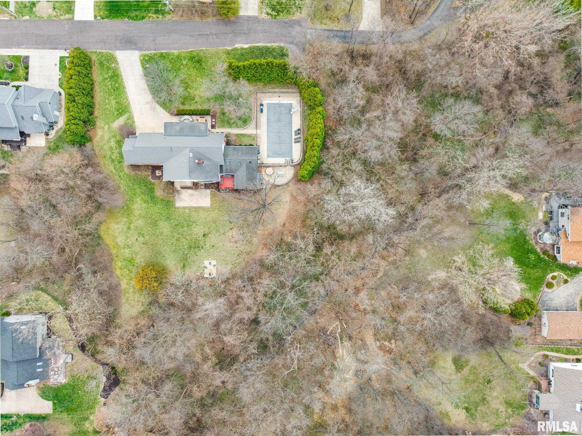 6526 North Saint Marys Road Peoria, IL 61614 - Photo 79 of 84