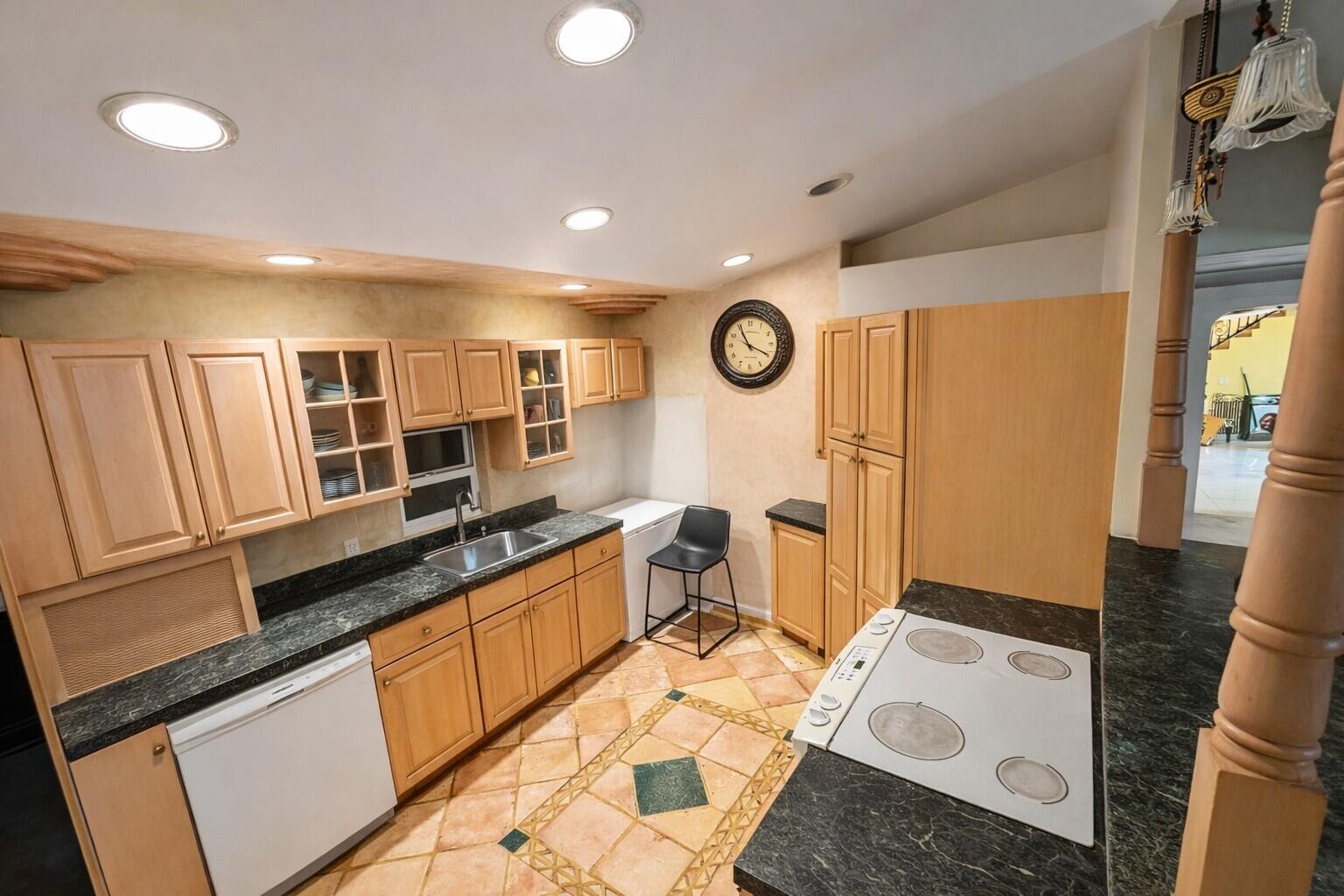 17681 93rd Road North Loxahatchee, FL 33470 - Photo 5 of 31 1.05