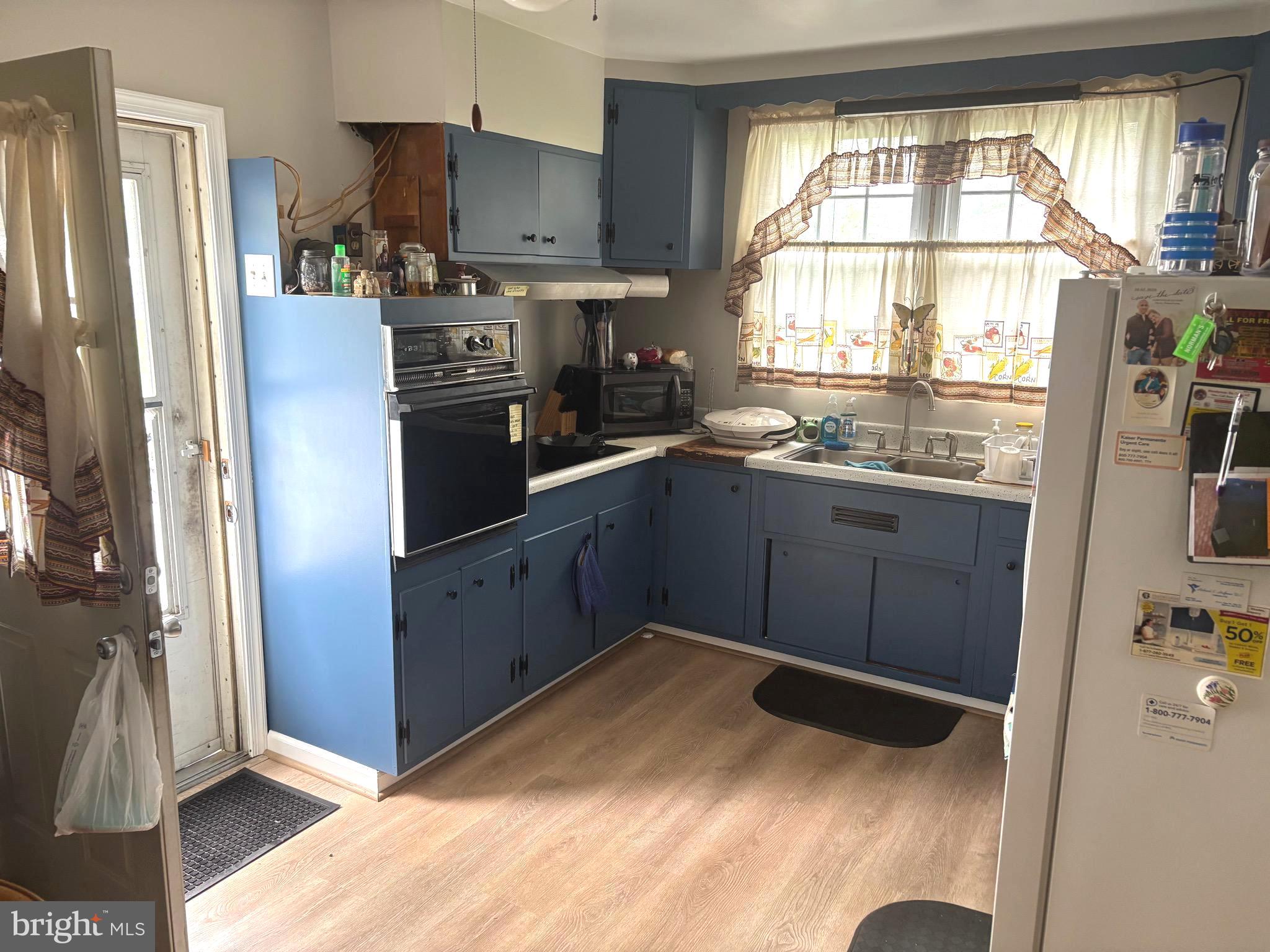 2116 Turkey Point Road Baltimore, MD 21221 - Photo 9 of 23 Gallery Image 9