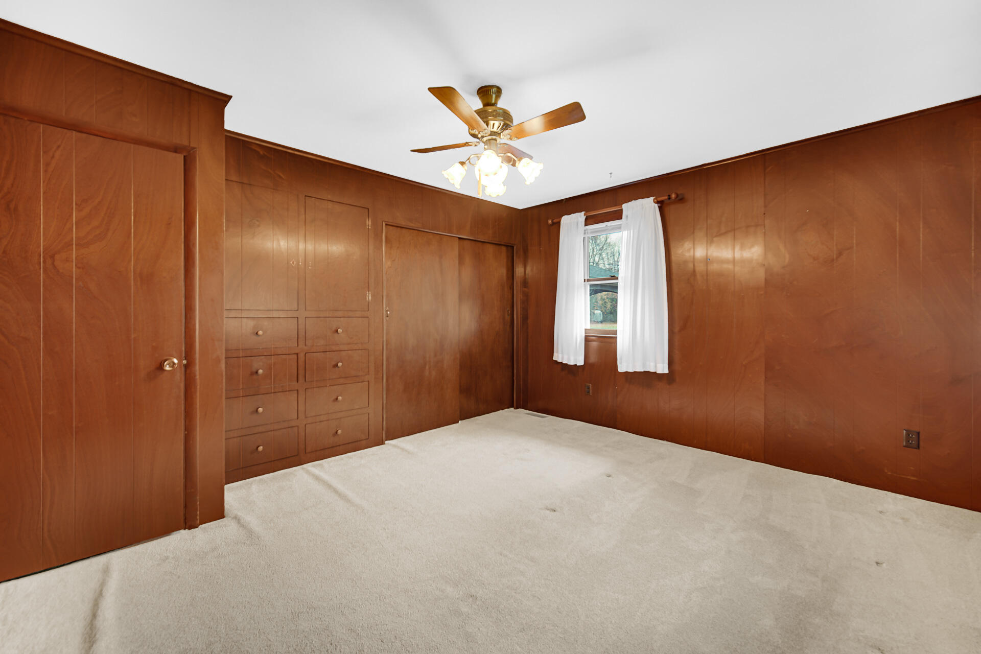 1103 Pearson Road Chesterton, IN 46304 - Photo 19 of 30 1920x1280