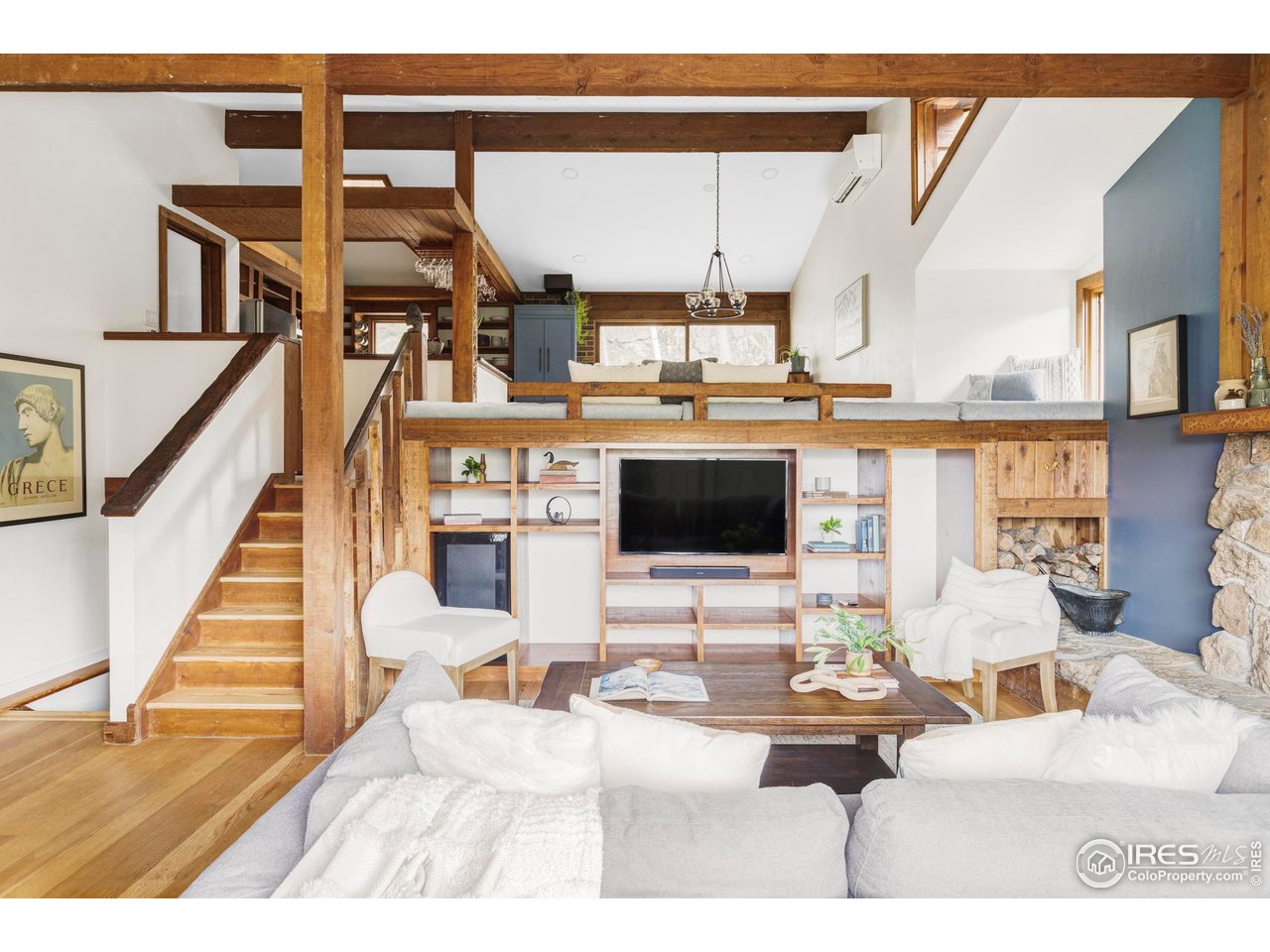 279 Forrest Lane Boulder, CO 80302 - Photo 5 of 36 a view of a living room and workspace