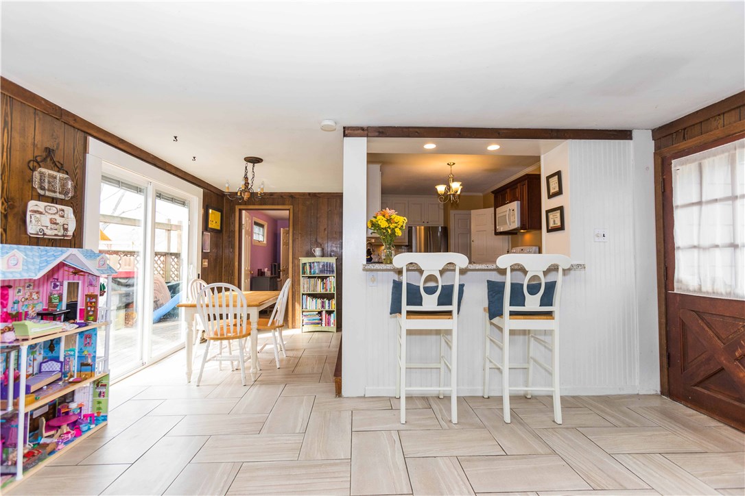 26 Haverford Road Warwick, RI 02886 - Photo 12 of 32 Gallery Image 12