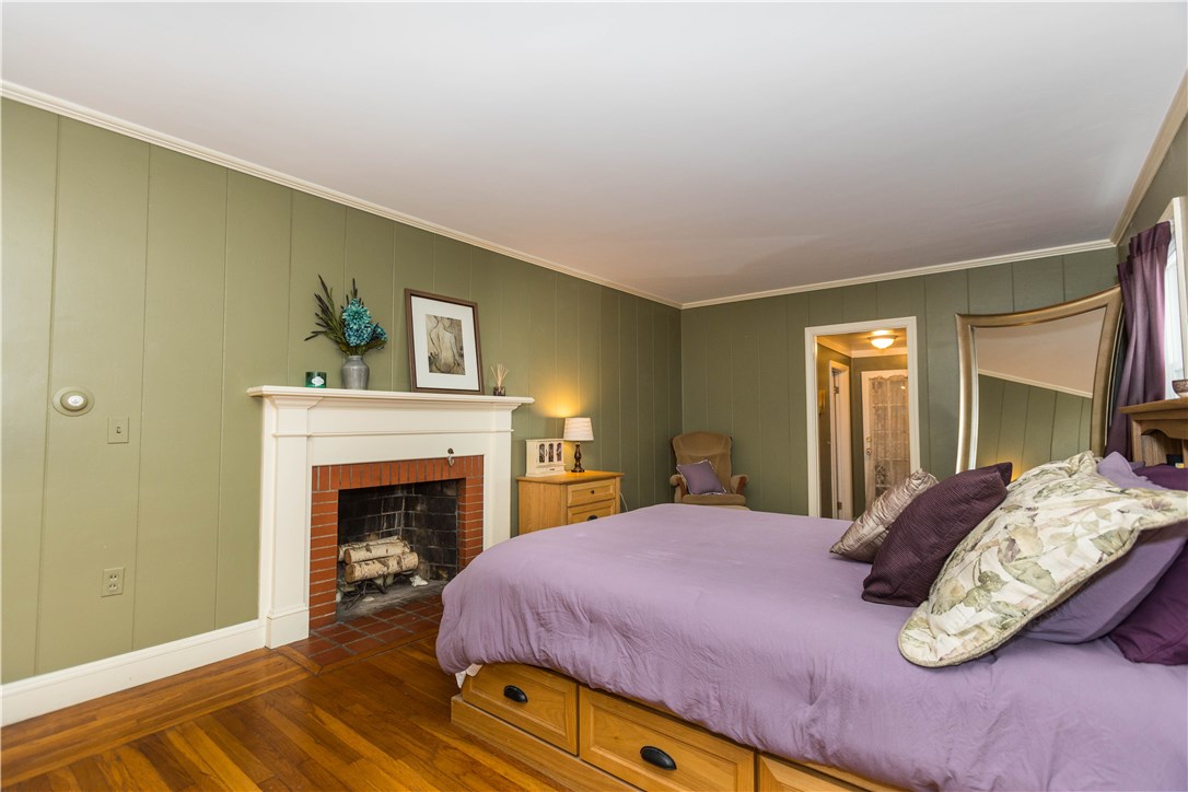 26 Haverford Road Warwick, RI 02886 - Photo 21 of 32 Gallery Image 21