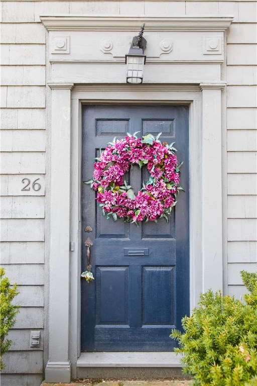 26 Haverford Road Warwick, RI 02886 - Photo 3 of 32 Gallery Image 3