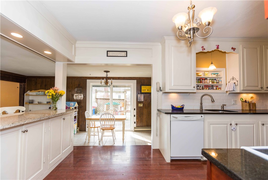 26 Haverford Road Warwick, RI 02886 - Photo 9 of 32 Gallery Image 9