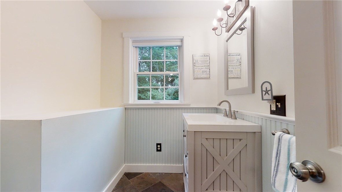123 Dye Hill Road Hopkinton, RI 02832 - Photo 22 of 40 Lavette