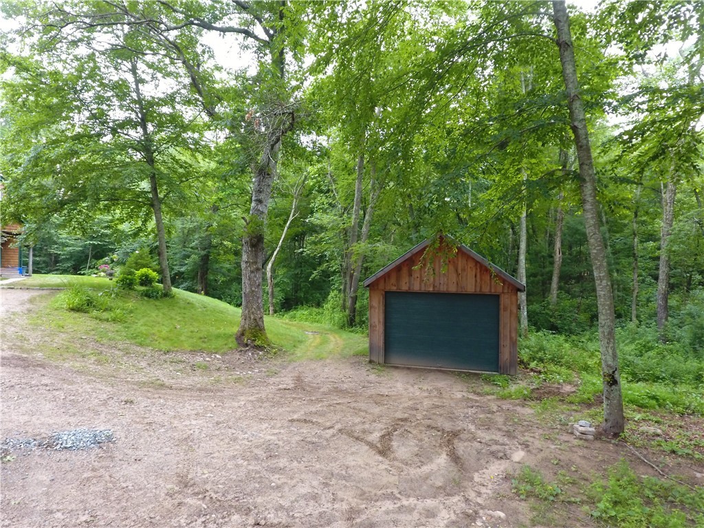 123 Dye Hill Road Hopkinton, RI 02832 - Photo 35 of 40 18' x 30' post and beam garage