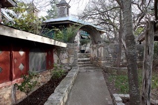 108 Oak Road Fredericksburg, TX 78624 - Photo 3 of 14 a backyard of a house with lots of green space