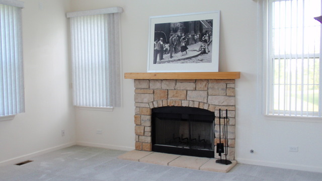 2366 Fishhook Way Wauconda, IL 60084 - Photo 2 of 12