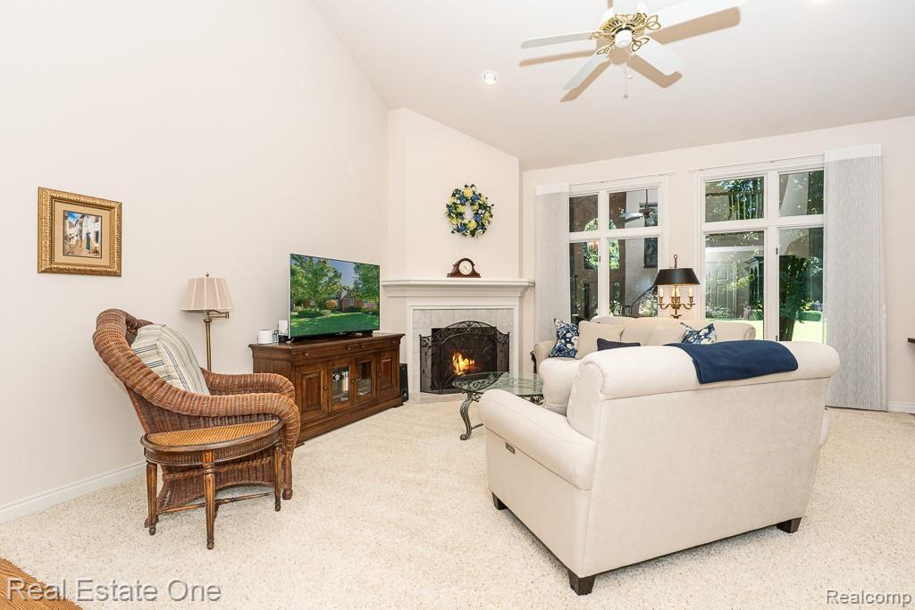 6615 Chatham Circle Rochester Hills, MI 48306 - Photo 12 of 62