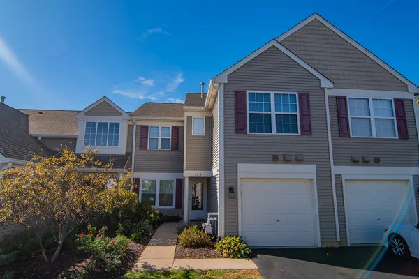 $2,250 | 2835 Rutland Circle, Unit 103, Naperville, IL 60564