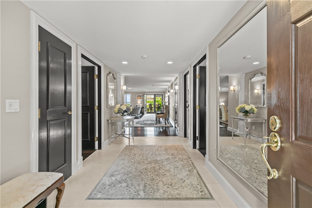 111 Harrison Avenue, Unit B4 Newport, RI 02840 - Photo 7 of 38