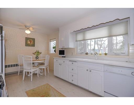 158 Payson Road Brookline, MA 02467 - Photo 10 of 27 Gallery Image 10