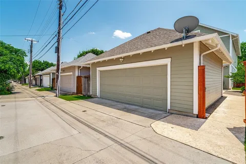 $774,000 | 3344 Hamilton Avenue, Fort Worth, TX 76107