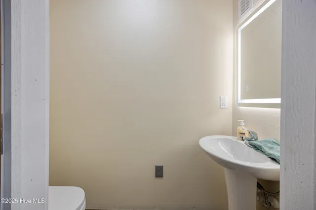 $736,500 | 281 Shipyard Road, Hertford, NC 27944