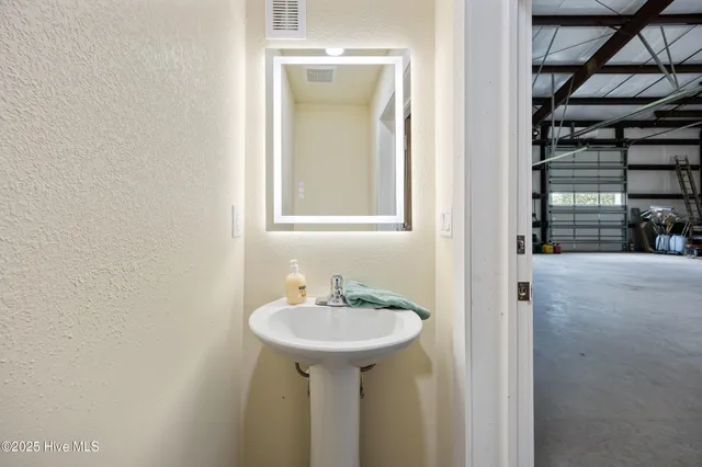 $736,500 | 281 Shipyard Road, Hertford, NC 27944