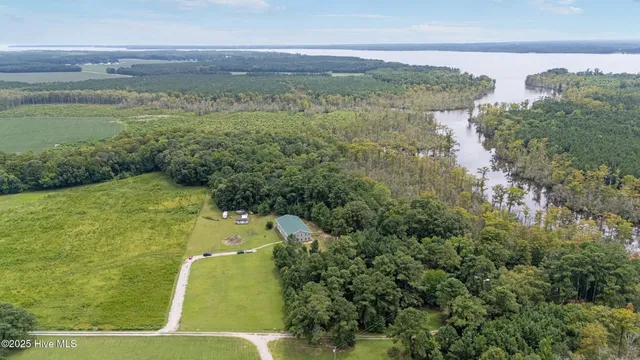 $736,500 | 281 Shipyard Road, Hertford, NC 27944