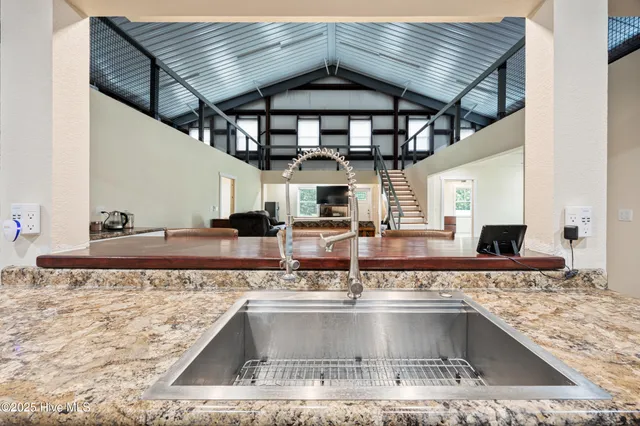 $736,500 | 281 Shipyard Road, Hertford, NC 27944