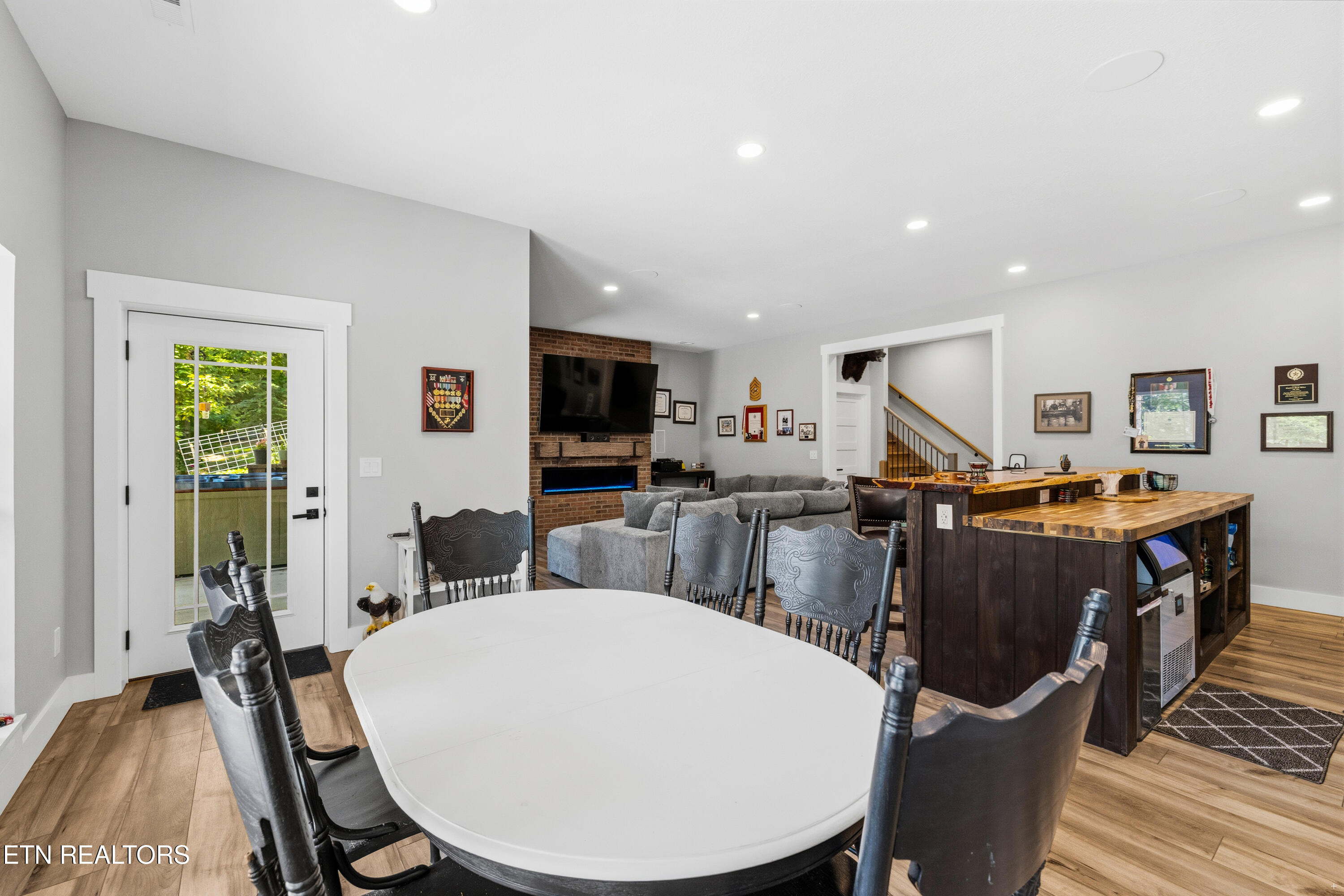 300 Black Fox Road Washburn, TN 37888 - Photo 41 of 53 Lower level space