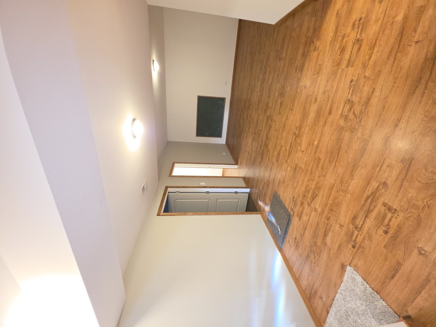 7108 West Hillside Road Crystal Lake, IL 60012 - Photo 9 of 29 Gallery Image 9