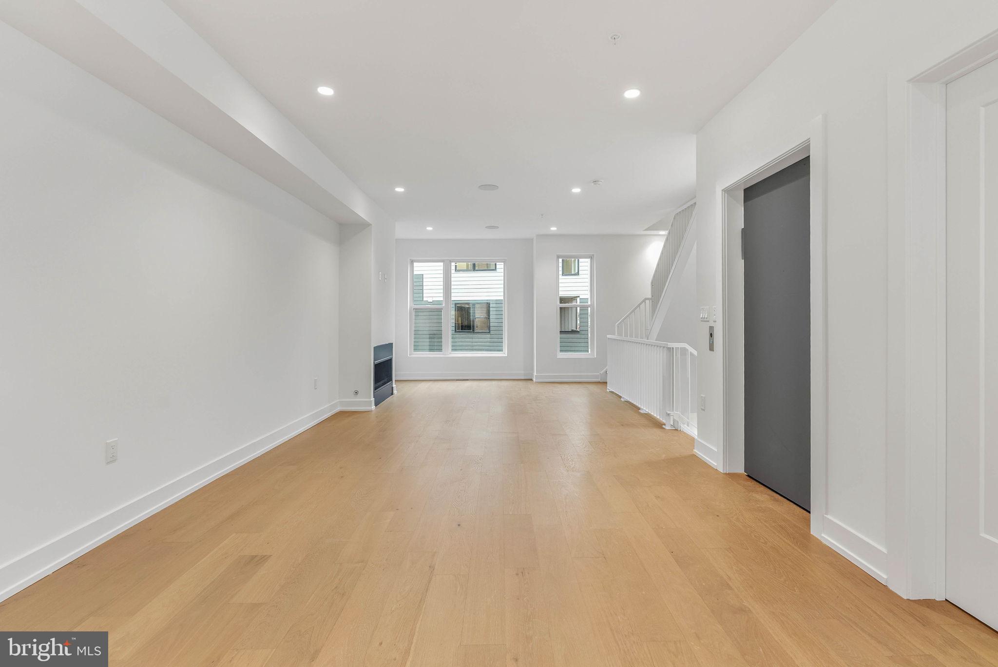 650 Fairmount Avenue, Unit A2 Philadelphia, PA 19123 - Photo 7 of 40 a view of an empty room with a window