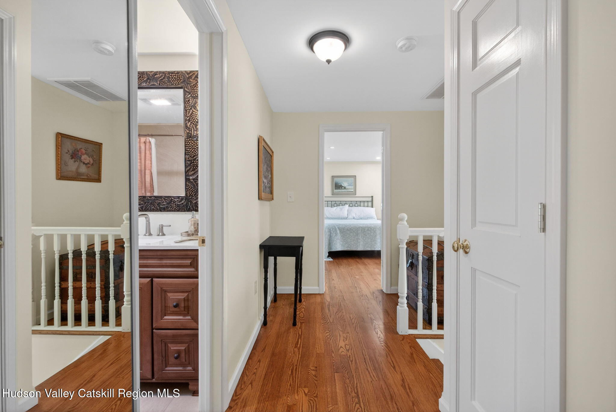 285 Morgan Hill Road Hurley, NY 12443 - Photo 18 of 42 hallway