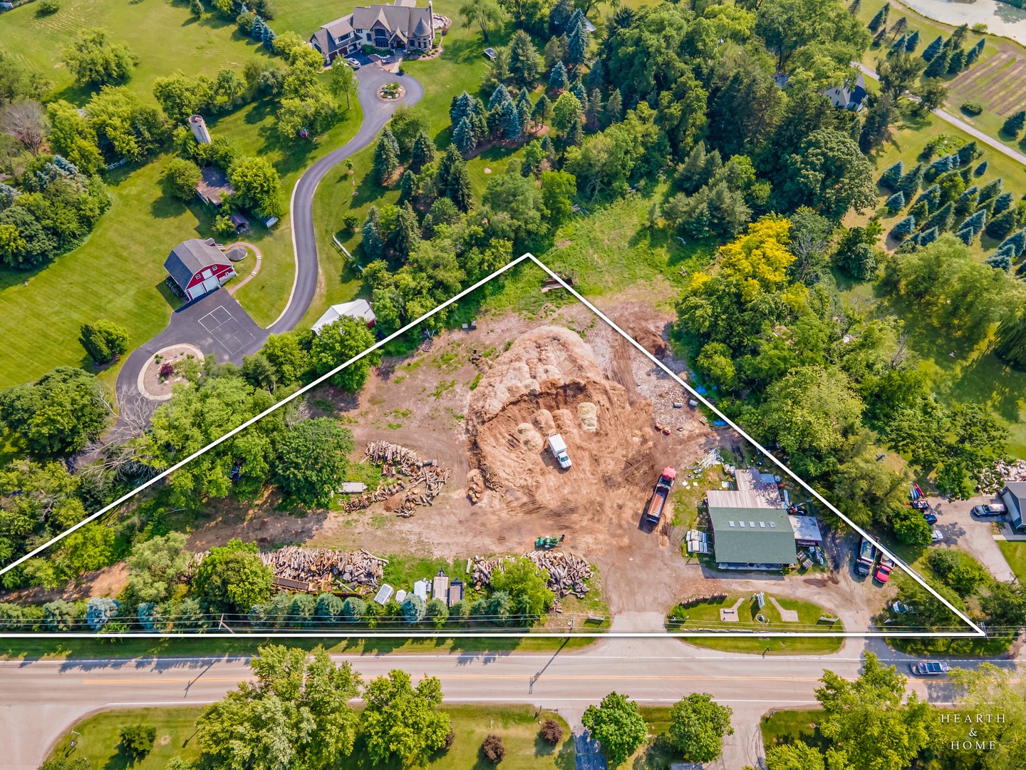 7417 West Hillside Road Crystal Lake, IL 60012 - Photo 8 of 10 Gallery Image 8