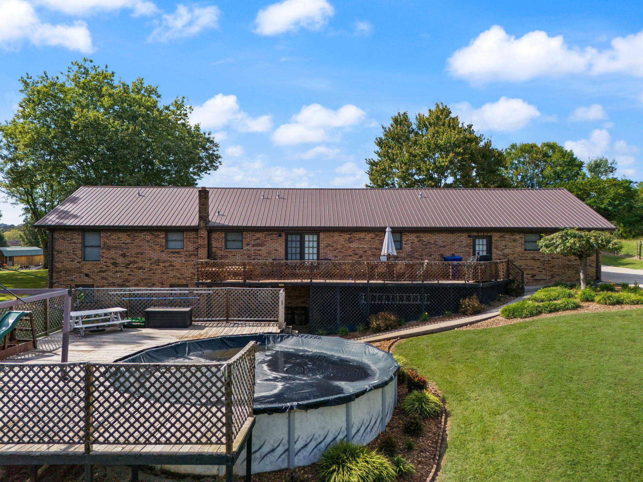 501 East Todd Road Science Hill, KY 42553 - Photo 76 of 98 Back of Home 4