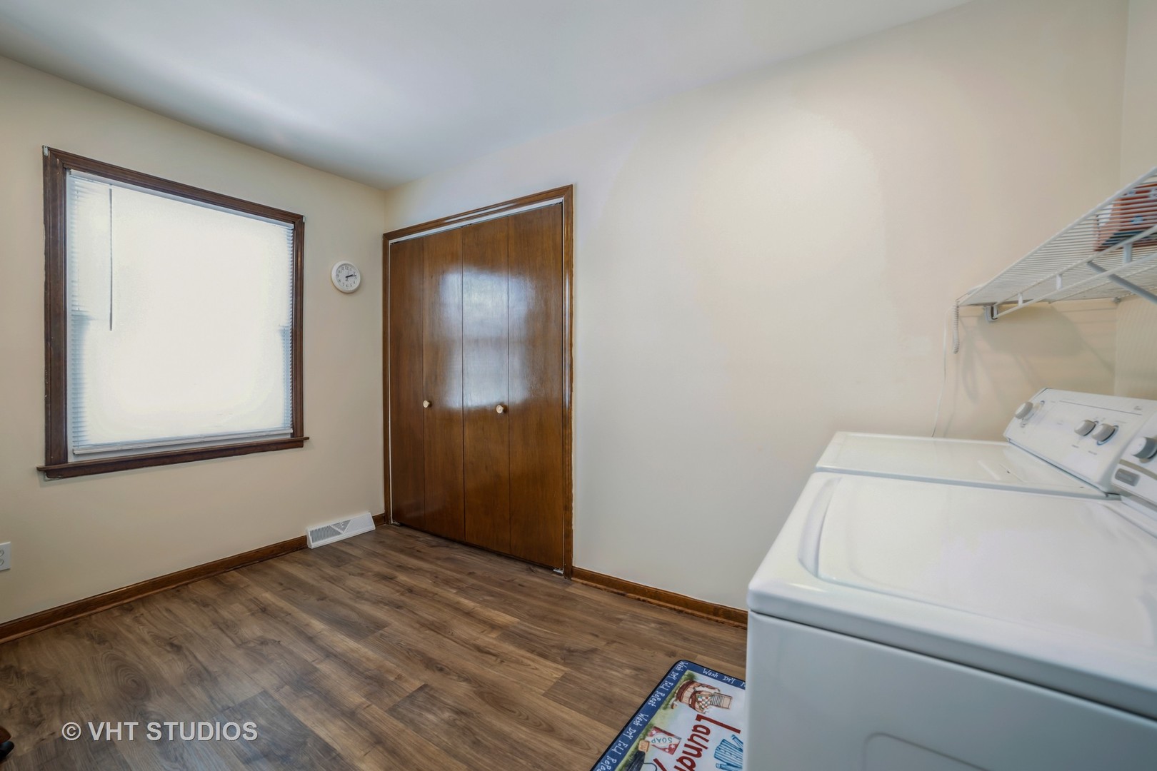 43-w043 Campton Hills Road Elburn, IL 60119 - Photo 11 of 22 a view of utility room