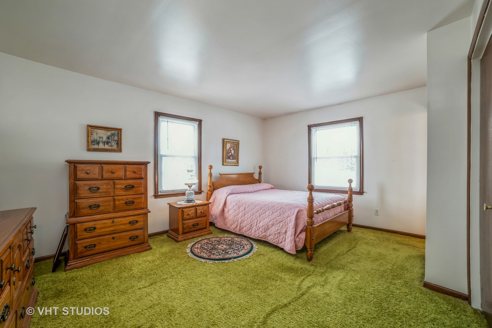 43-w043 Campton Hills Road Elburn, IL 60119 - Photo 15 of 22 a bedroom with a bed and a cabinets