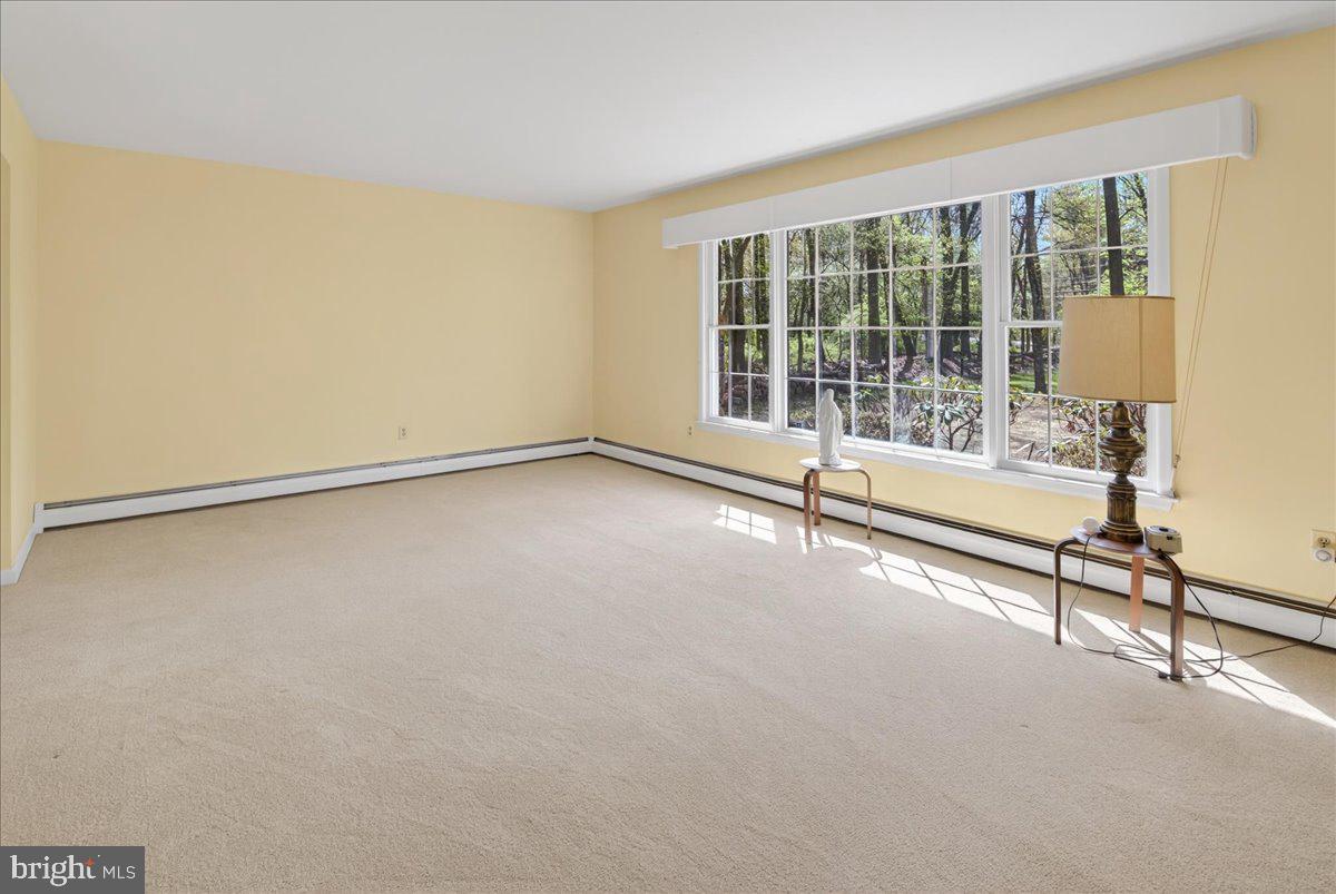 159 Bull Run Road Pennington, NJ 08534 - Photo 9 of 54