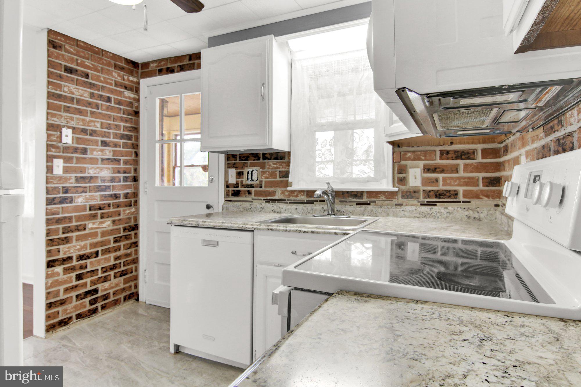 3747 Rutherford Street Harrisburg, PA 17111 - Photo 13 of 33 Gallery Image 13