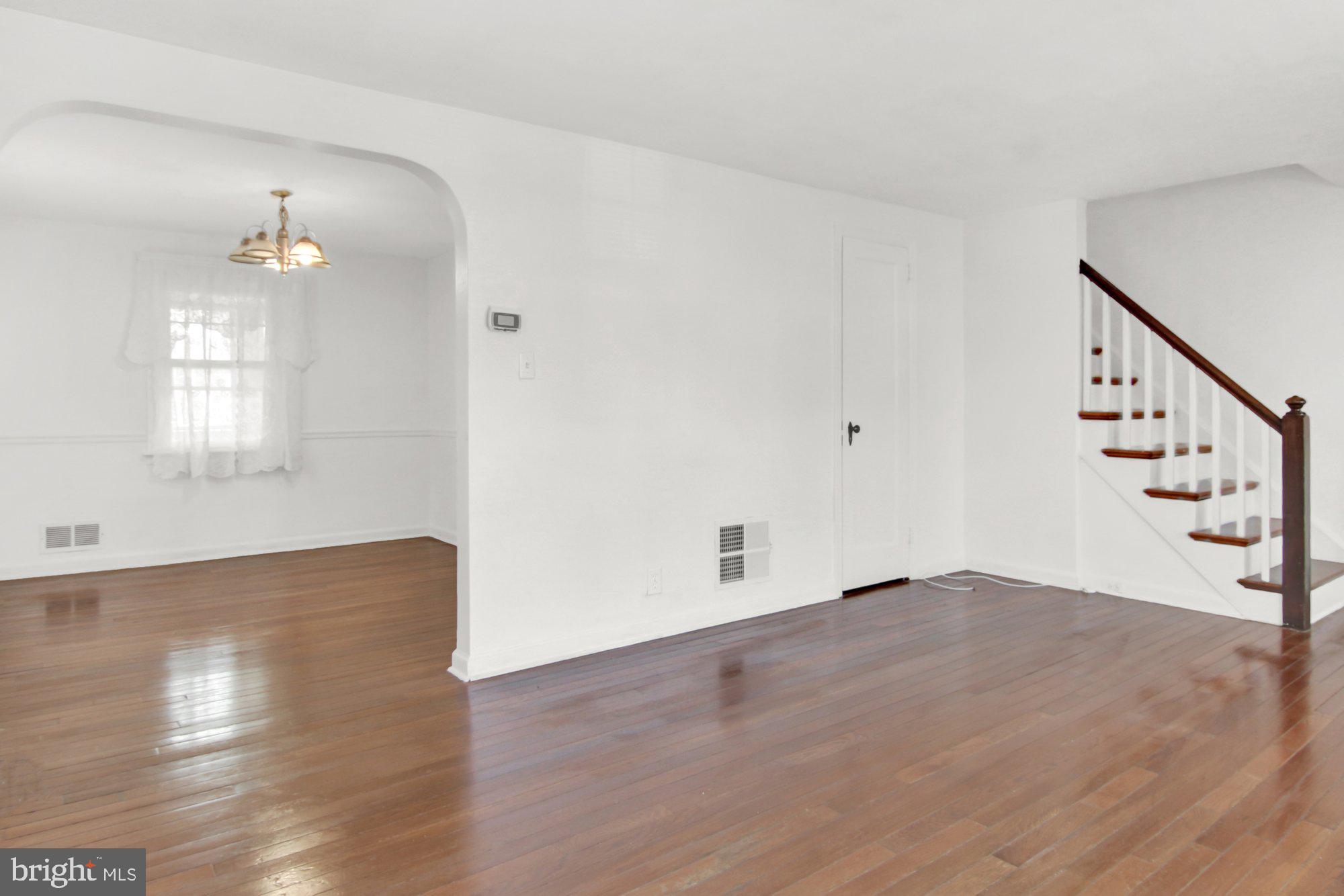 3747 Rutherford Street Harrisburg, PA 17111 - Photo 5 of 33 Gallery Image 5