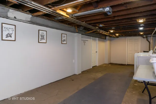 front view of house with a yard