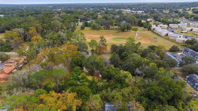 $375,000 | 916 Northeast 28th Avenue, Ocala, FL 34470